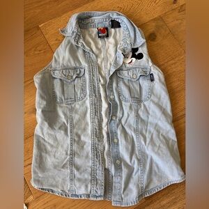 Mickey unlimited Jerry Leigh embroidered sleeveless denim button down